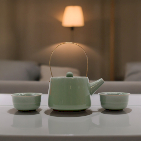 Herbal Jade Teapot Set - Pot & Two Cups