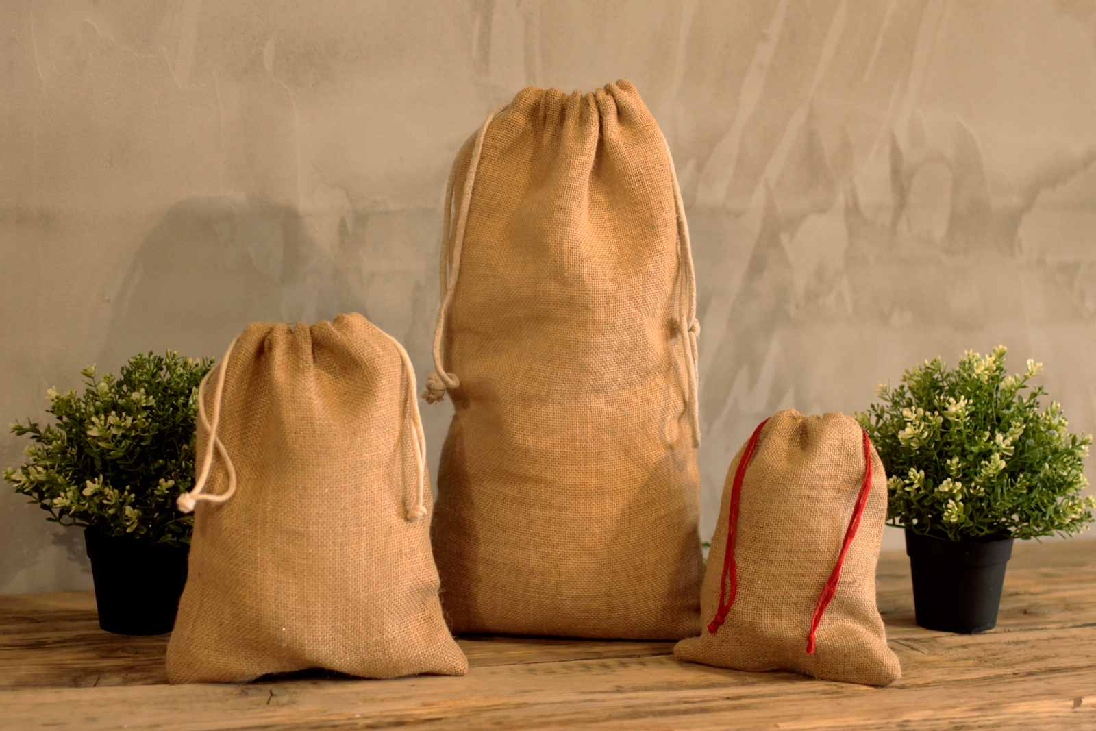 Jute Drawstring Display Sacks