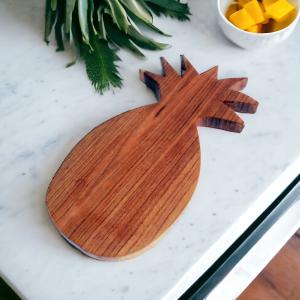 Wholesaler of Teak Chopping Boards from Indonesia