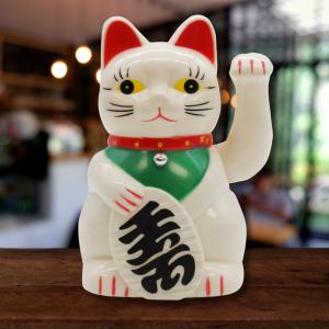 Supplier of Lucky Waving Chinese Cats