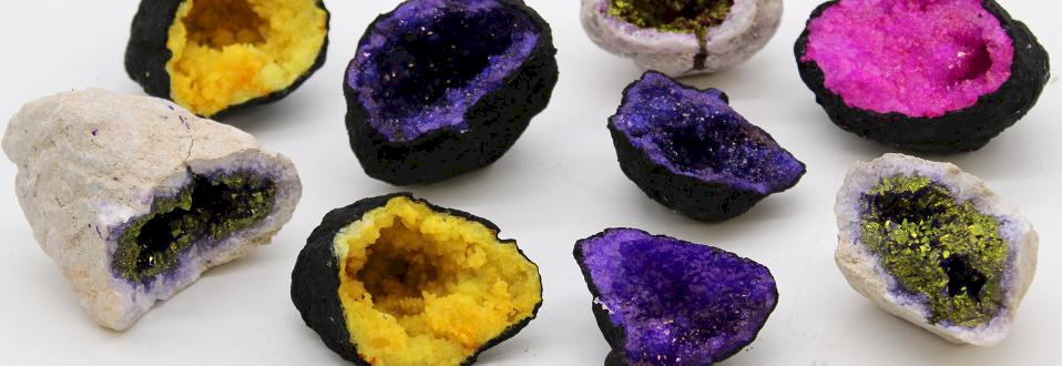 Wholesale Coloured Geodes for Your Business