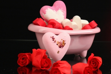 Wholesale Valentines Day Products