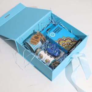 Producer of Flat-Packed Gift Boxes with Ribbons